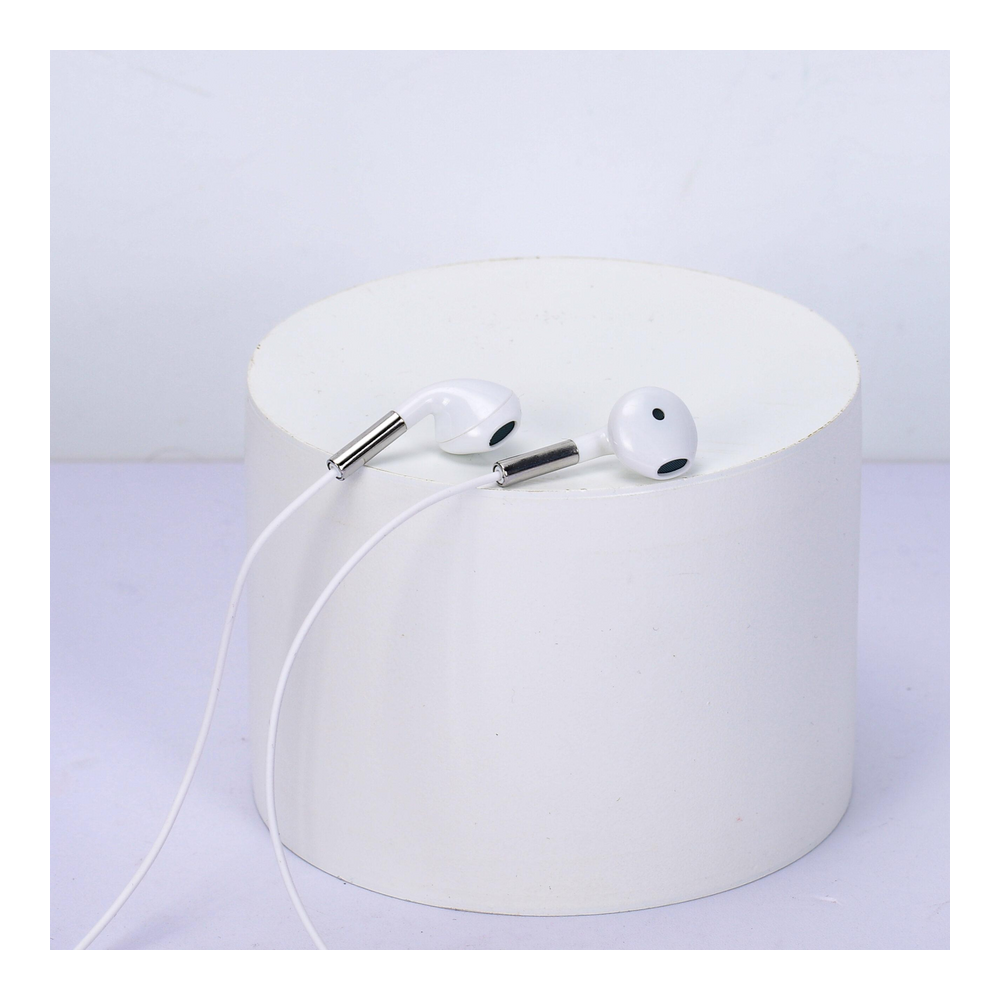 Detalle de los auriculares Karsen Mars